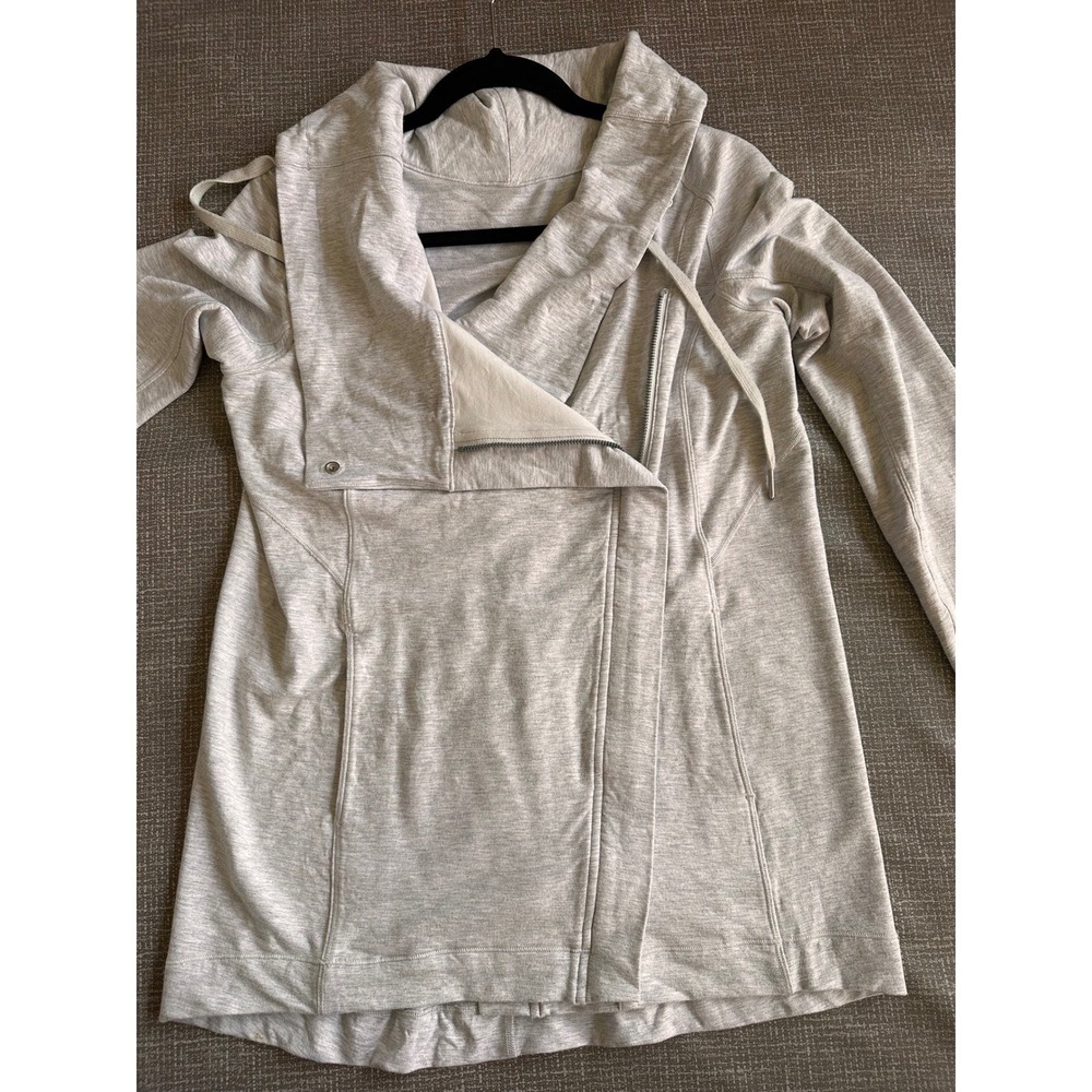 Lululemon Kanto Catch Me Jacket Heathered Grey Asymmetric Zip Size 6 W4AZ6S - Picture 3 of 13